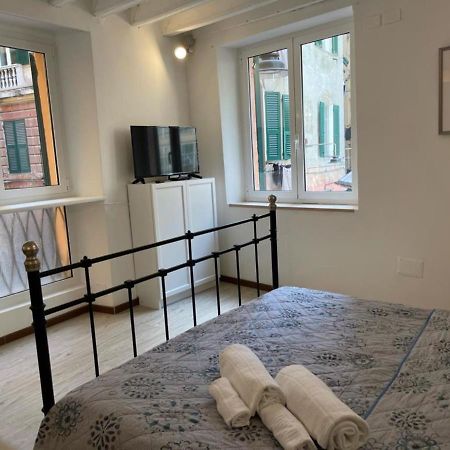 Travi E Grigio Studio Maddalena - Genovainrelax Apartment ภายนอก รูปภาพ