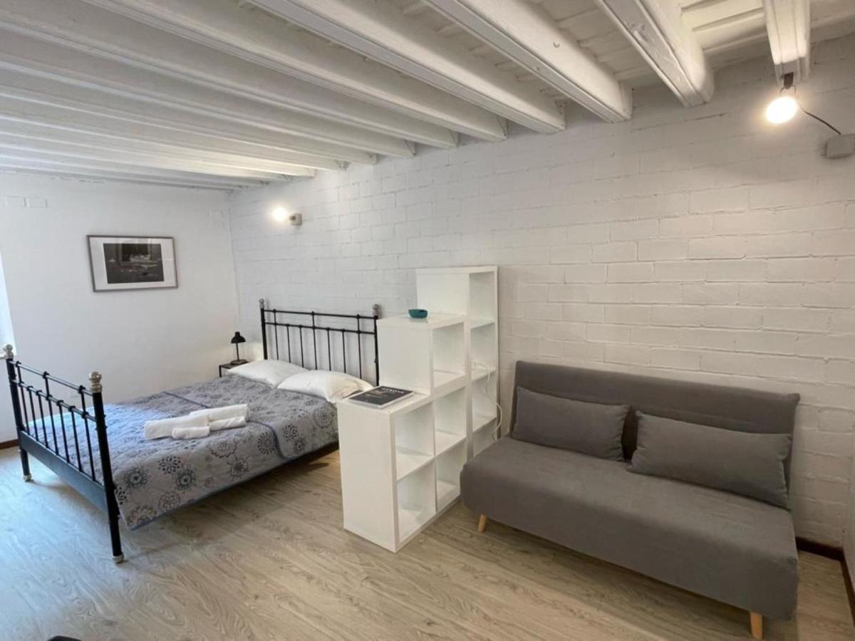 Travi E Grigio Studio Maddalena - Genovainrelax Apartment ภายนอก รูปภาพ